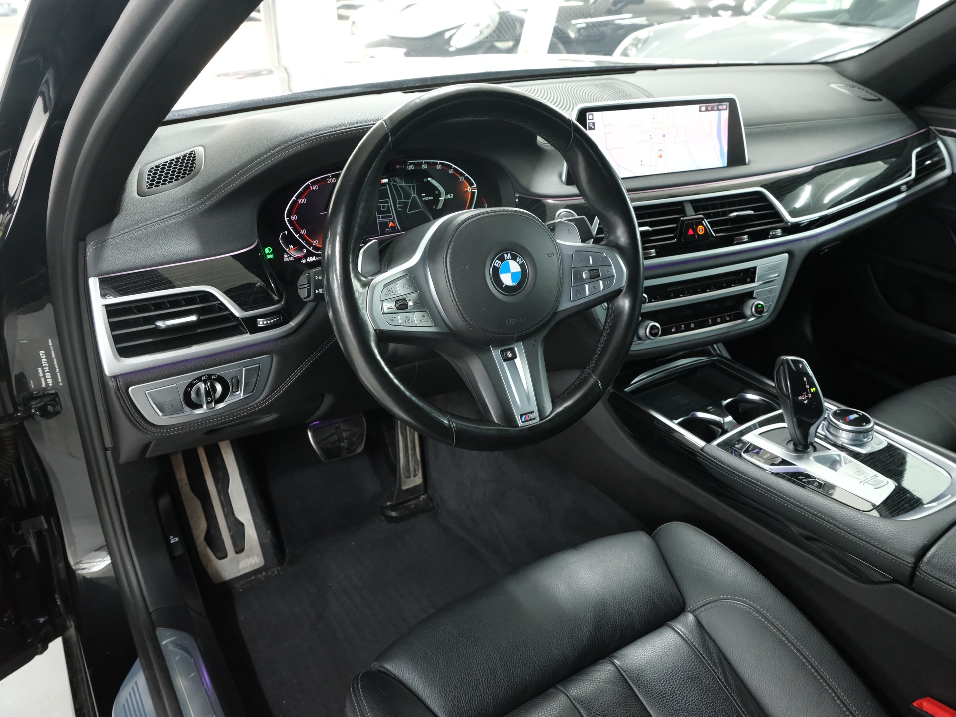 BMW 730d xDrive 48V M Sport Steptronic *Driving Assistant Professional* *Parking Assistant Plus*-image-10