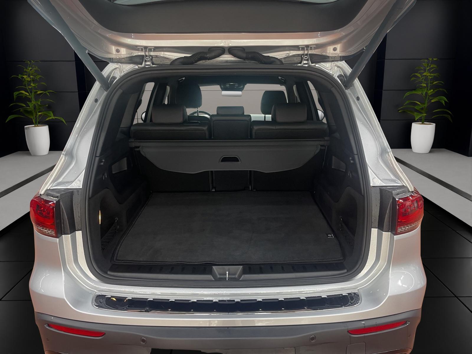 MERCEDES-BENZ EQB 350 4MATIC Swiss Star AMG Line-image-8