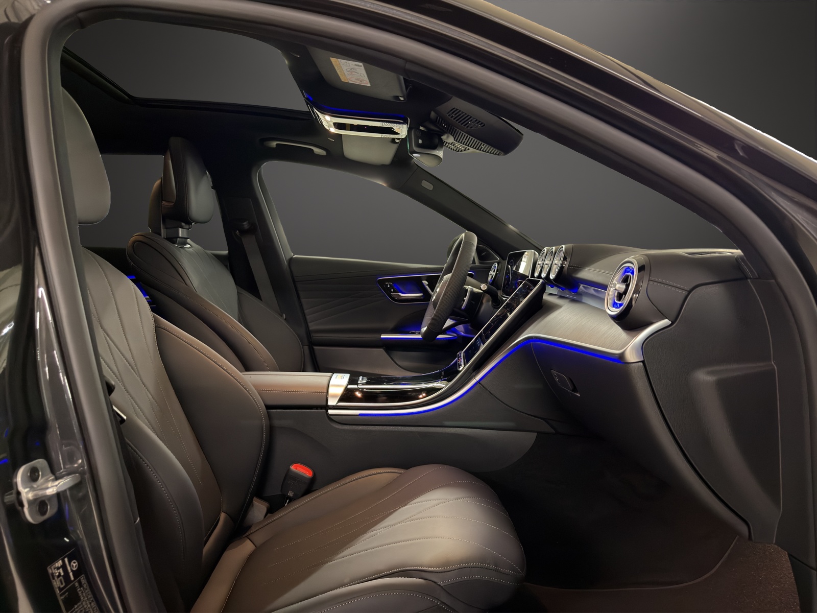 MERCEDES-BENZ C 200 T 4 Matic-image-13
