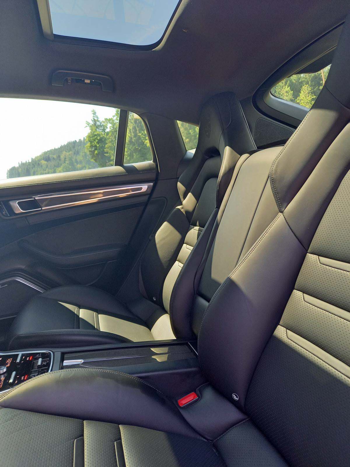 PORSCHE Panamera 4S PDK-image-15