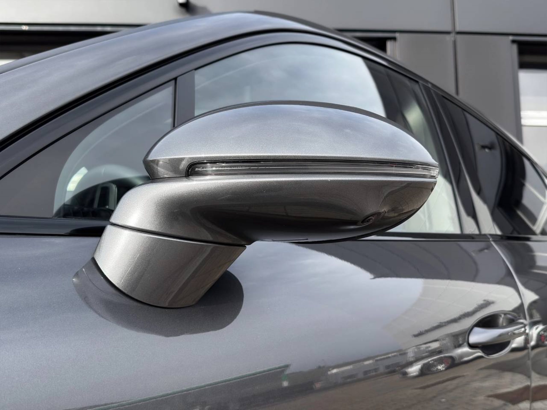 PORSCHE Cayenne Turbo Coupé-image-12