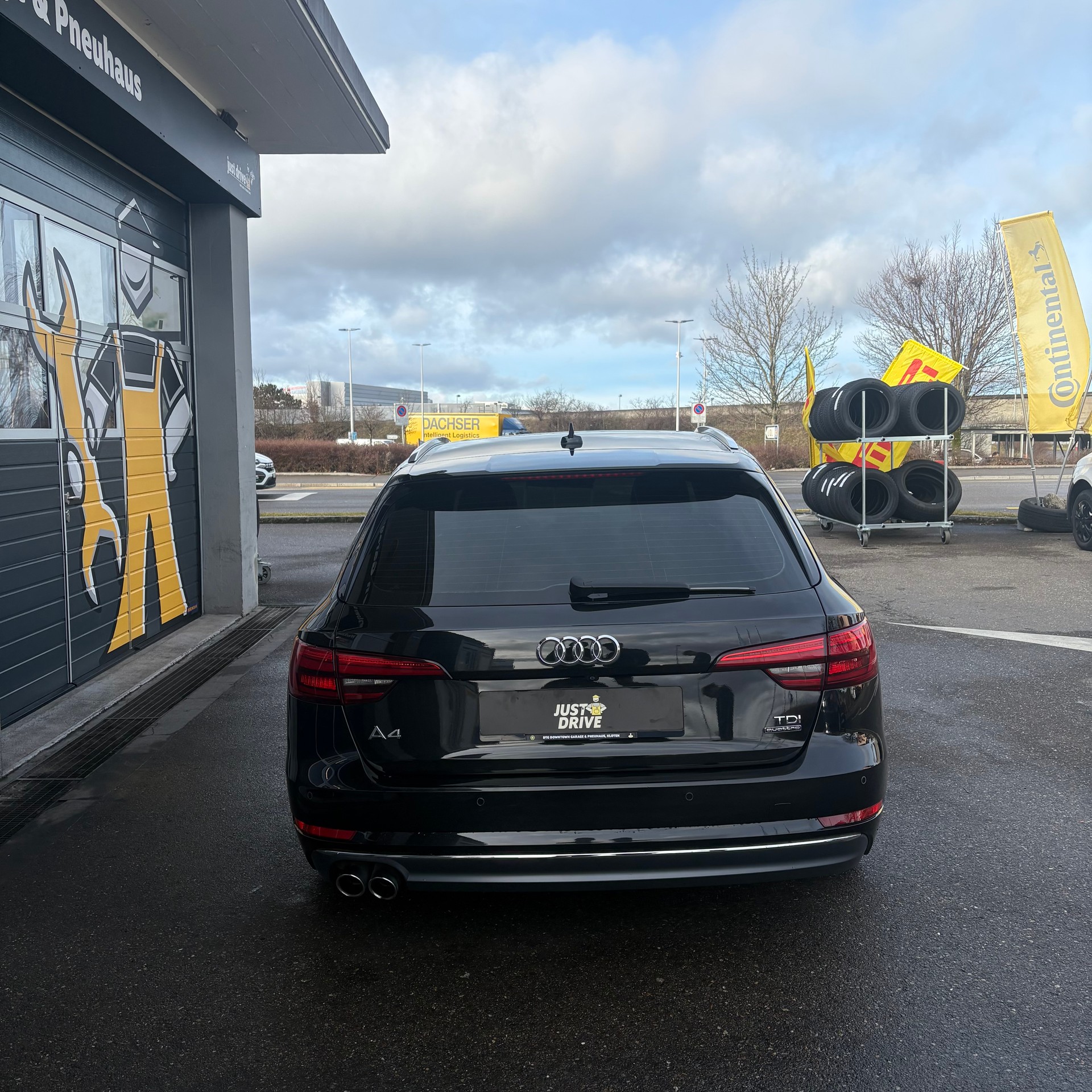 AUDI A4 Avant 3.0 TDI Design quattro tiptronic-image-3
