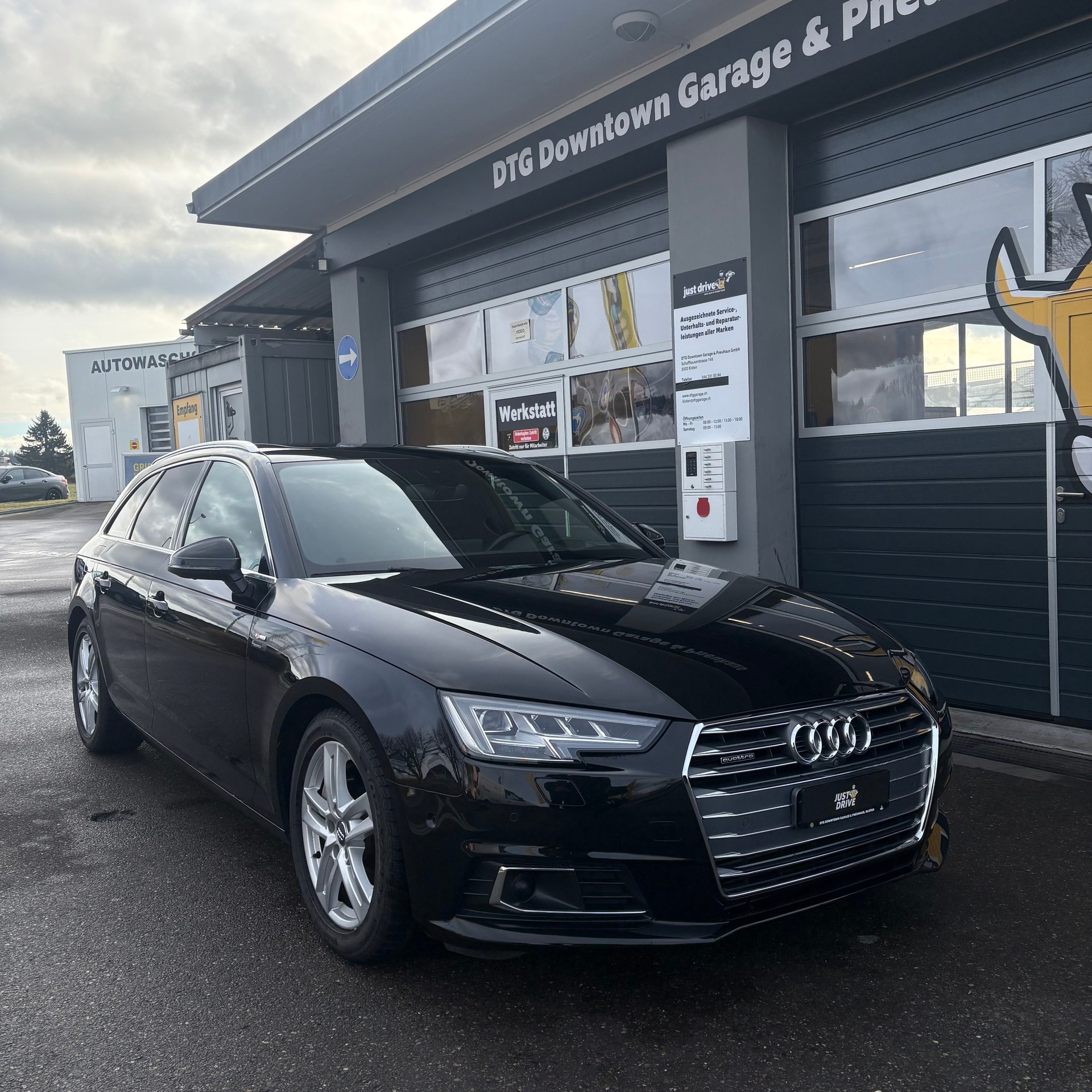 AUDI A4 Avant 3.0 TDI Design quattro tiptronic-image-1