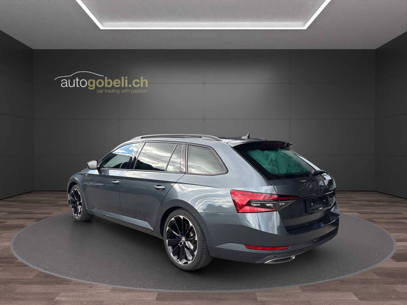 SKODA Superb 1.4 TSI Sport Line PHEV DSG-showroom-element-1