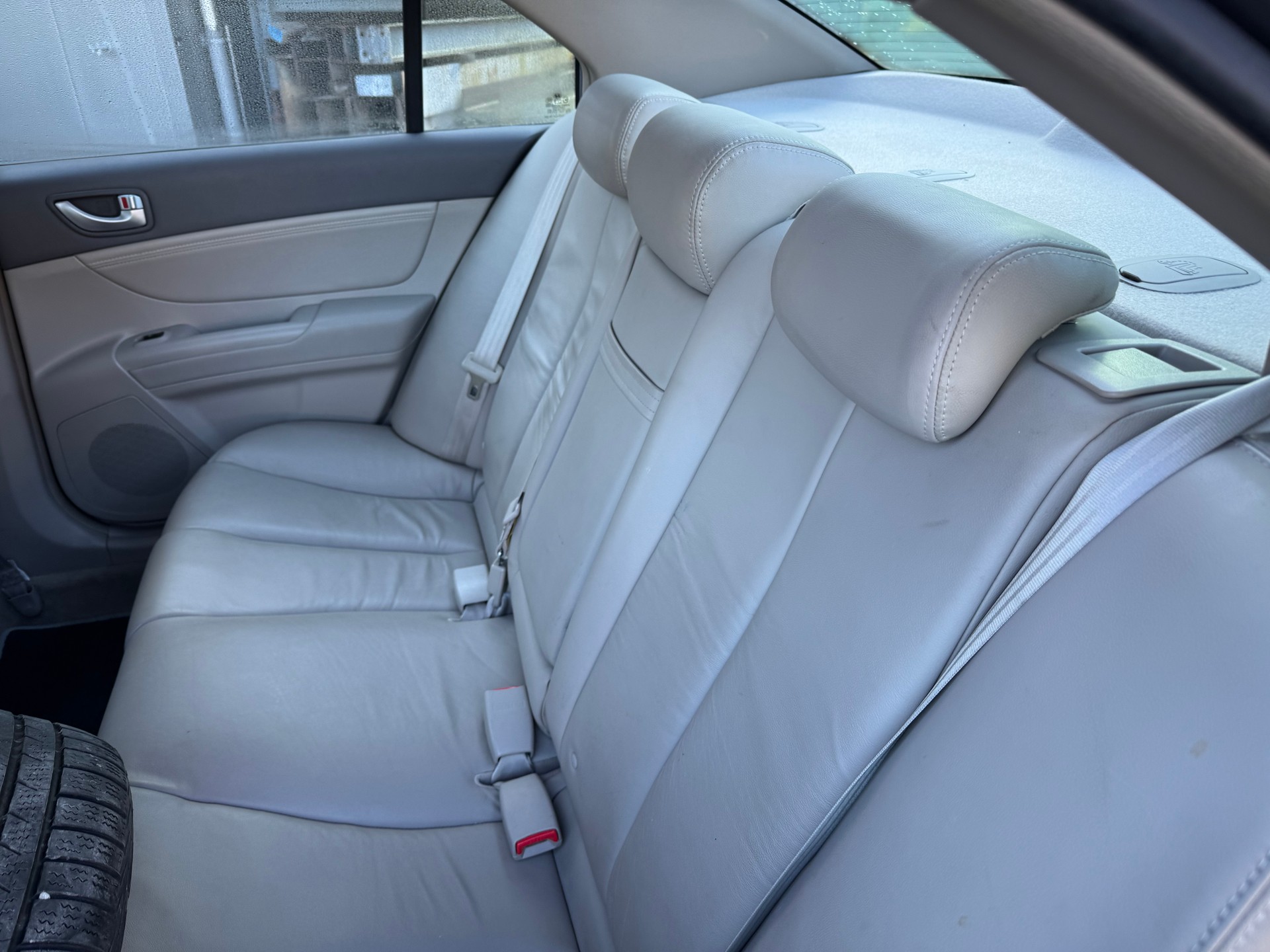 HYUNDAI Sonata 3.3 24V V6 GLS Automatic-image-7