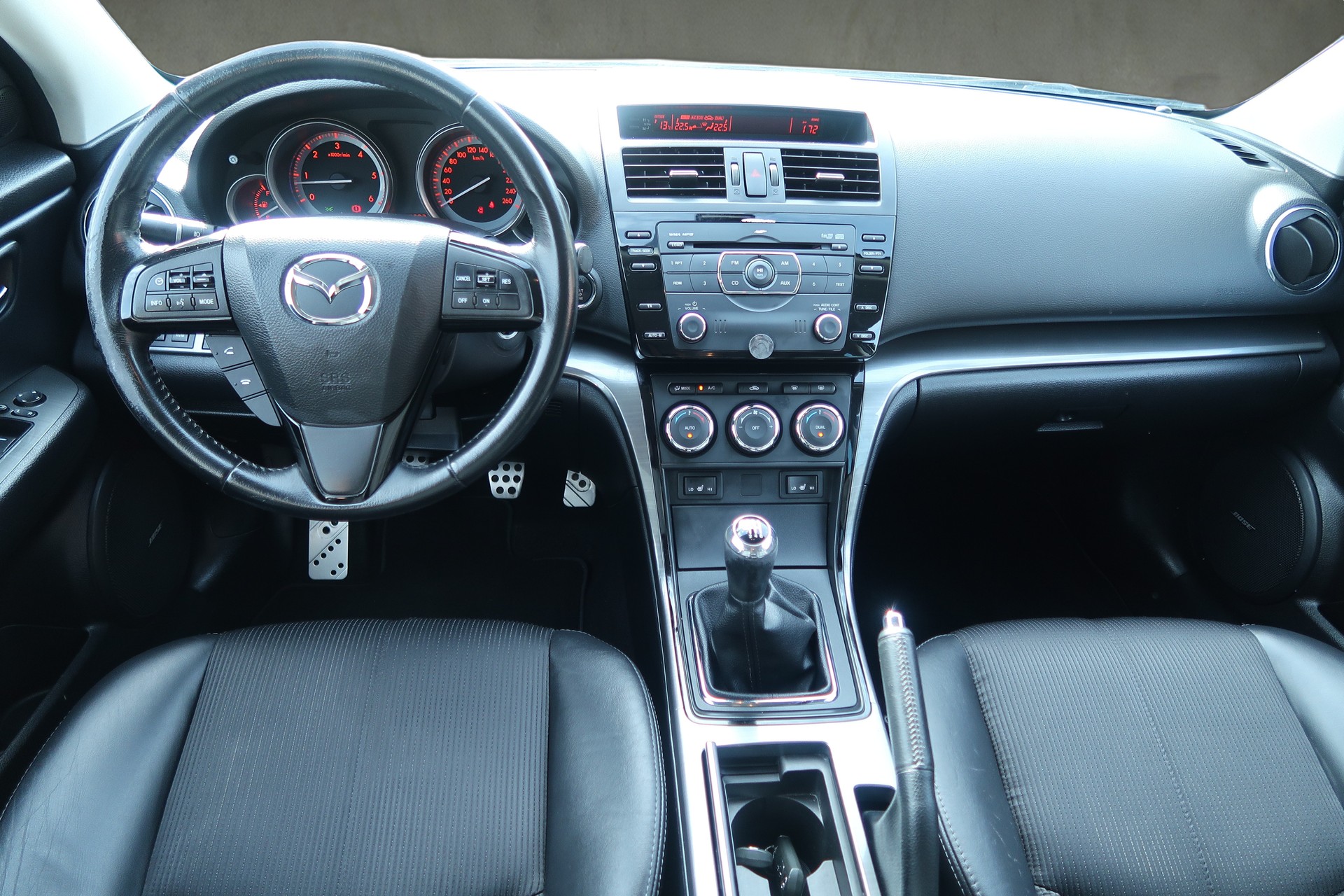 MAZDA 6 2.2 CD 16V Sport-image-8