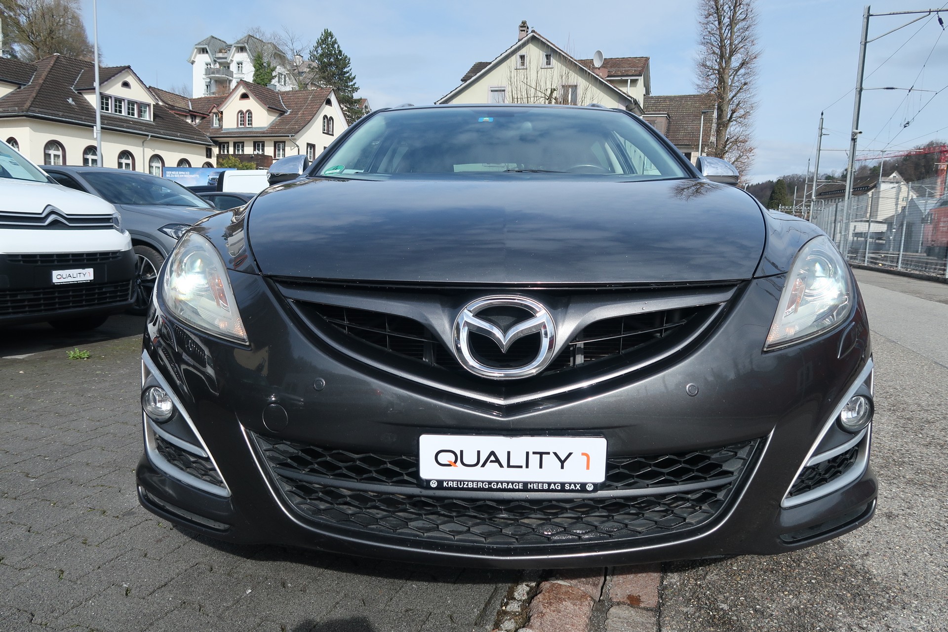 MAZDA 6 2.2 CD 16V Sport-showroom-element-1