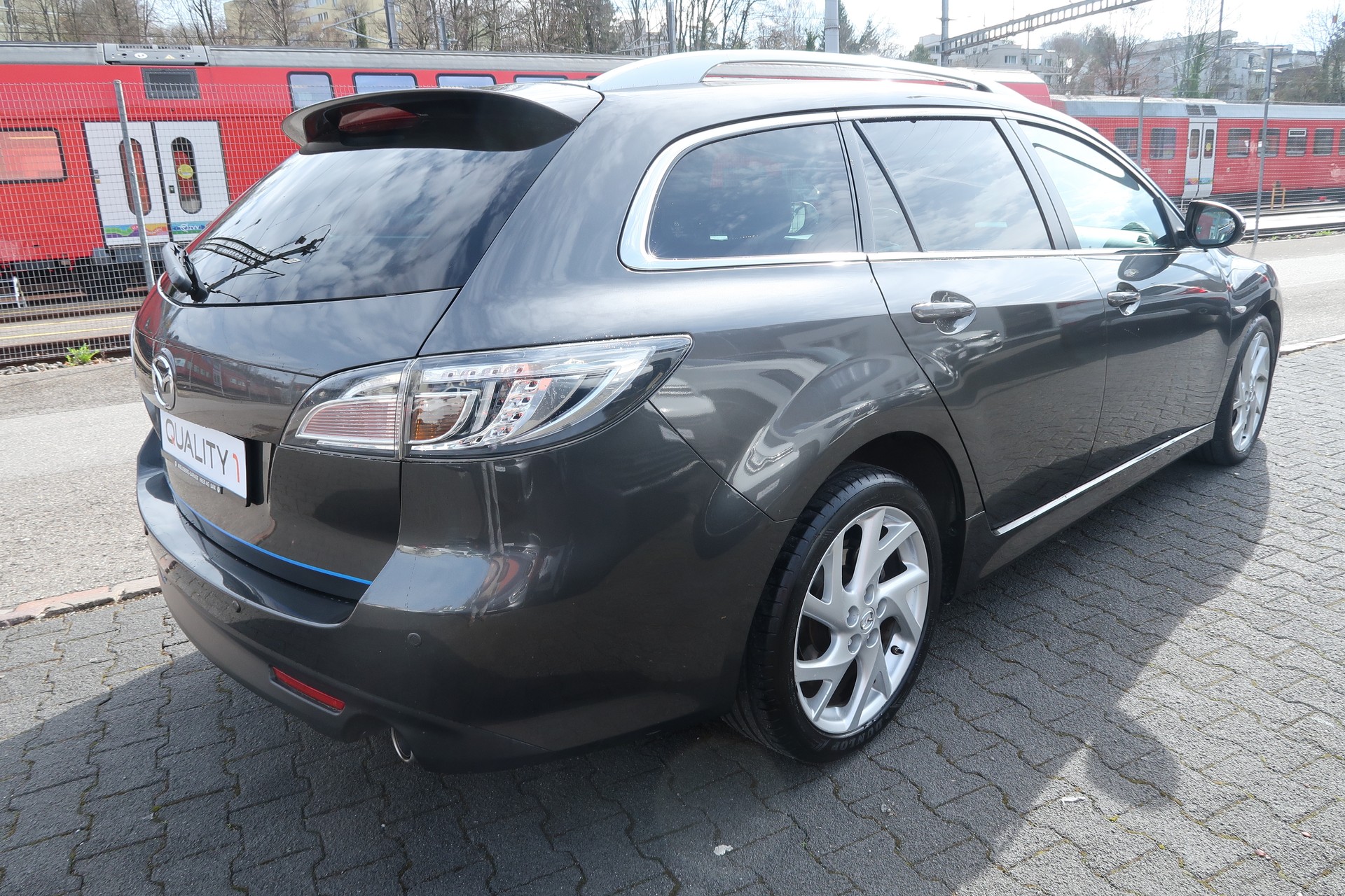 MAZDA 6 2.2 CD 16V Sport-showroom-element-3