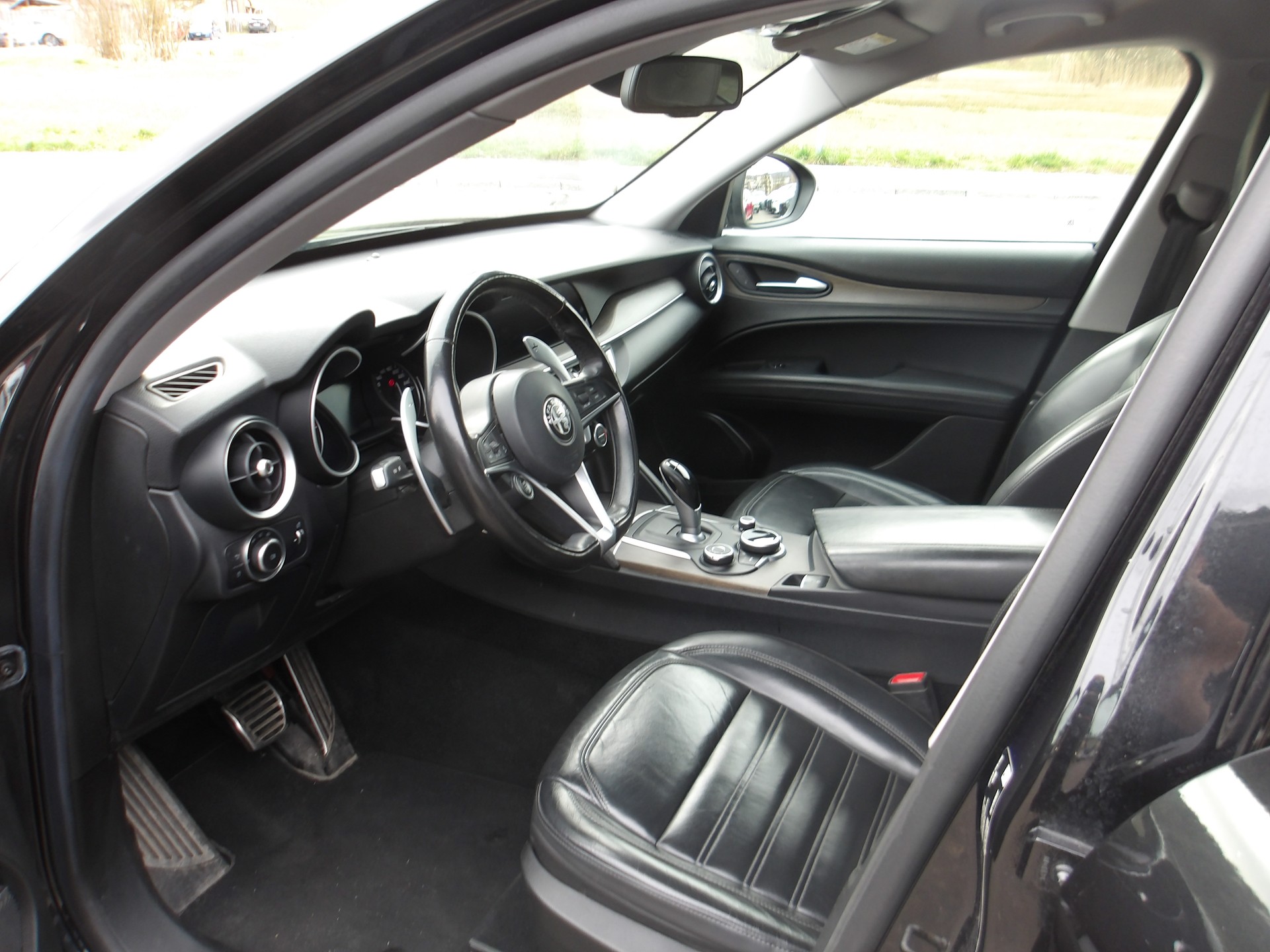 ALFA ROMEO Stelvio 2.0 First Edition Q4 Automatic-image-10