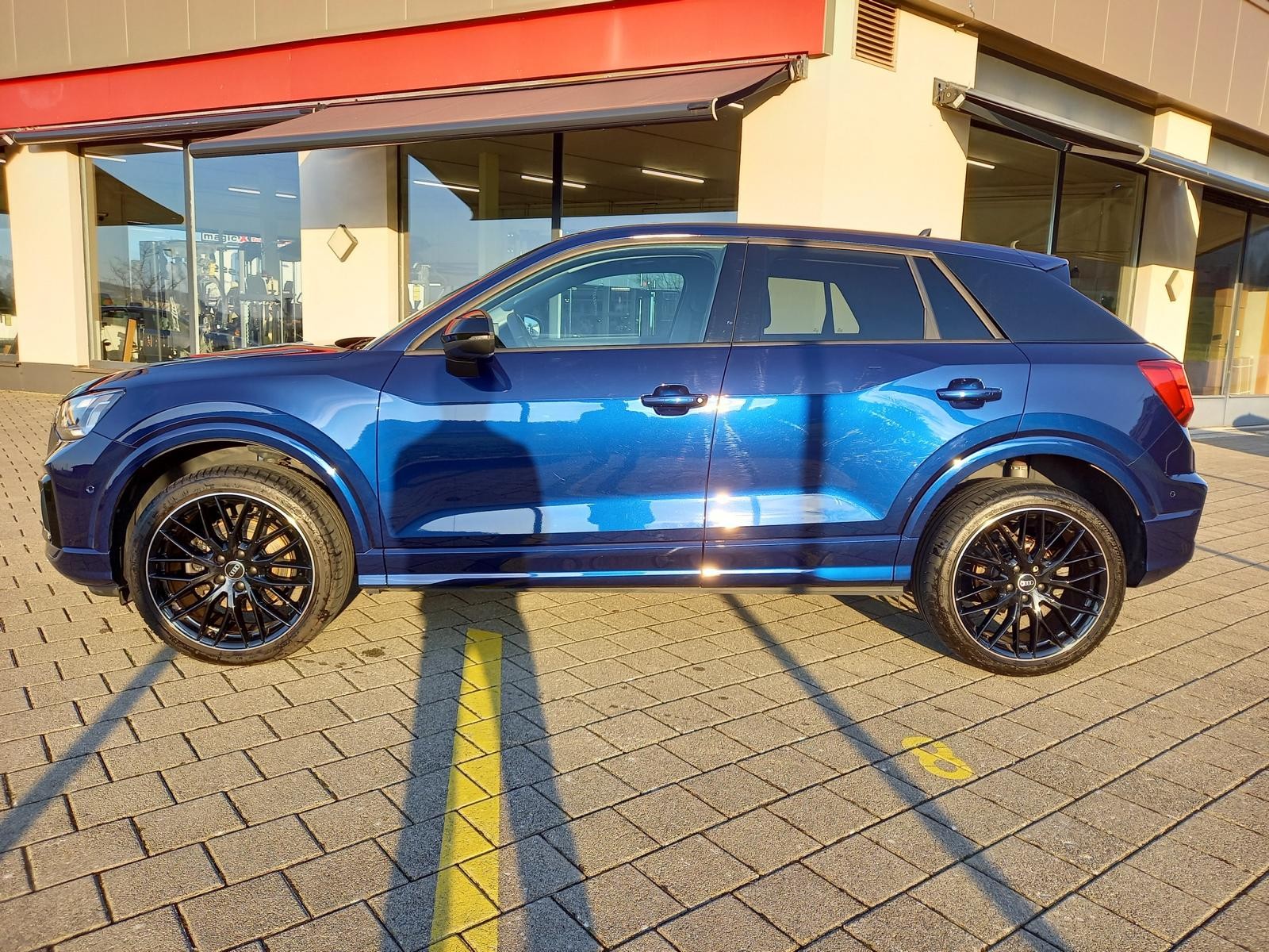 AUDI Q2 35 TFSI advanced S-tronic-image-2