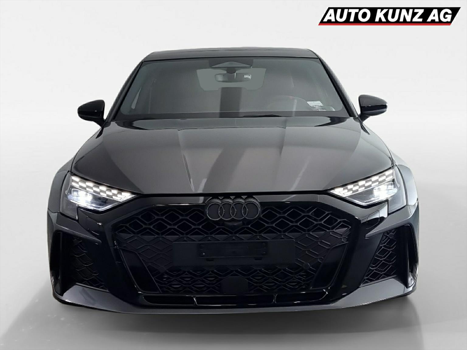 AUDI RS3 Sportback 2.5 TSI quattro S-tronic-image-2