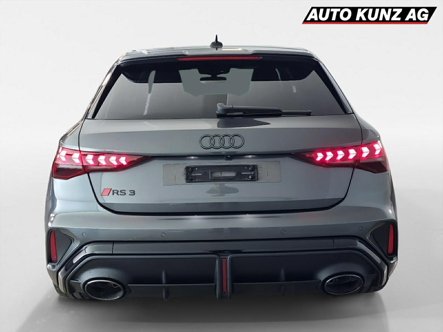 AUDI RS3 Sportback 2.5 TSI quattro S-tronic-image-3
