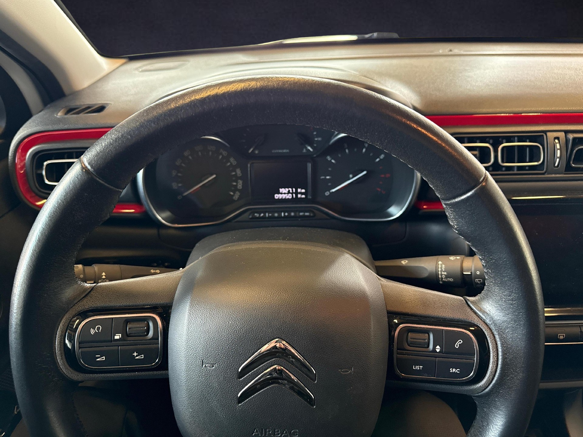 CITROEN C3 1.2 PureTech Shine-image-13