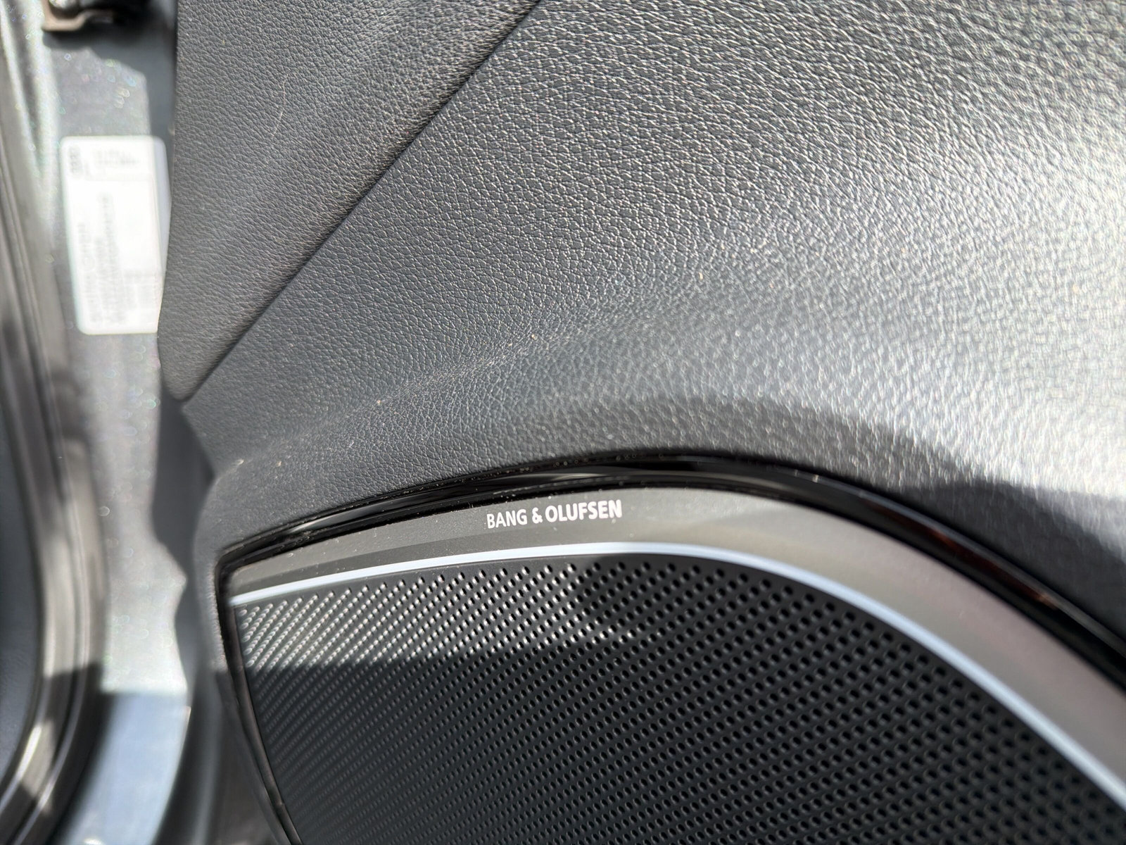 AUDI RS3 2.5 TSI quattro-image-21