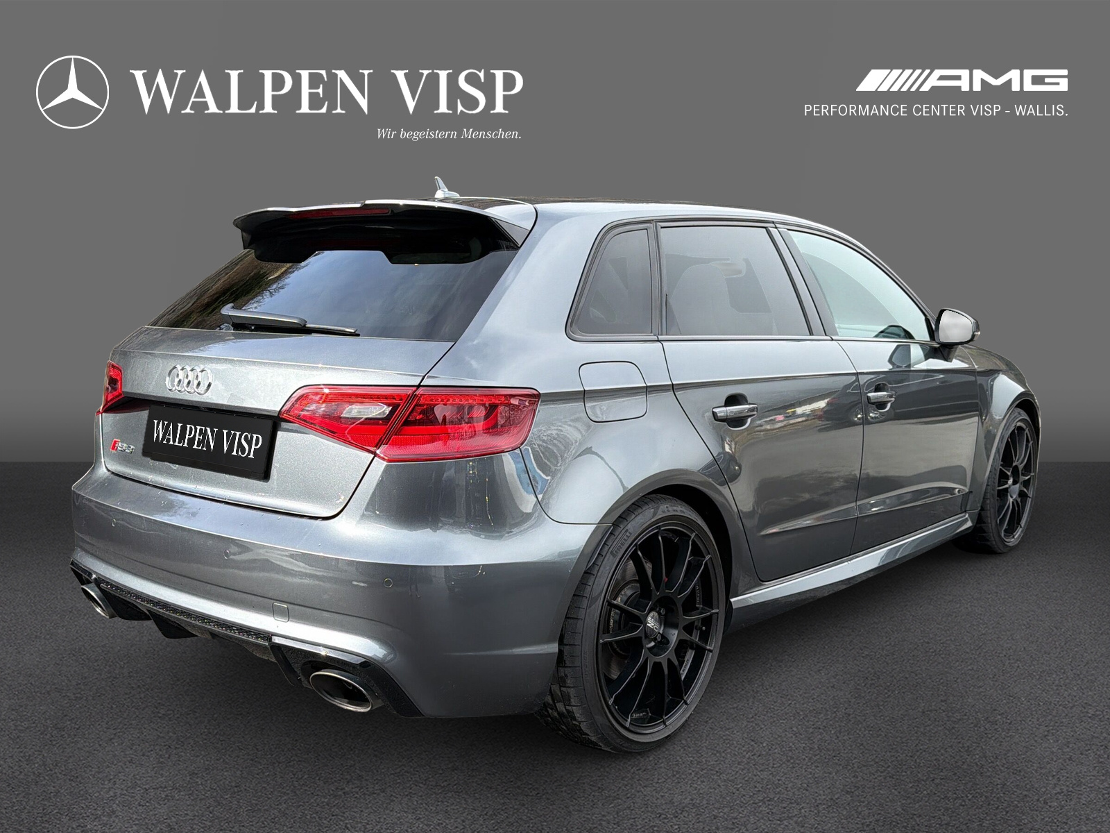 AUDI RS3 2.5 TSI quattro-image-5