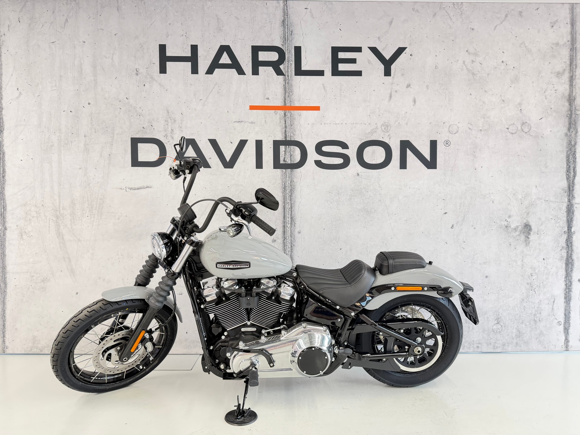 HARLEY-DAVIDSON FXBB Street Bob 117-showroom-element-3