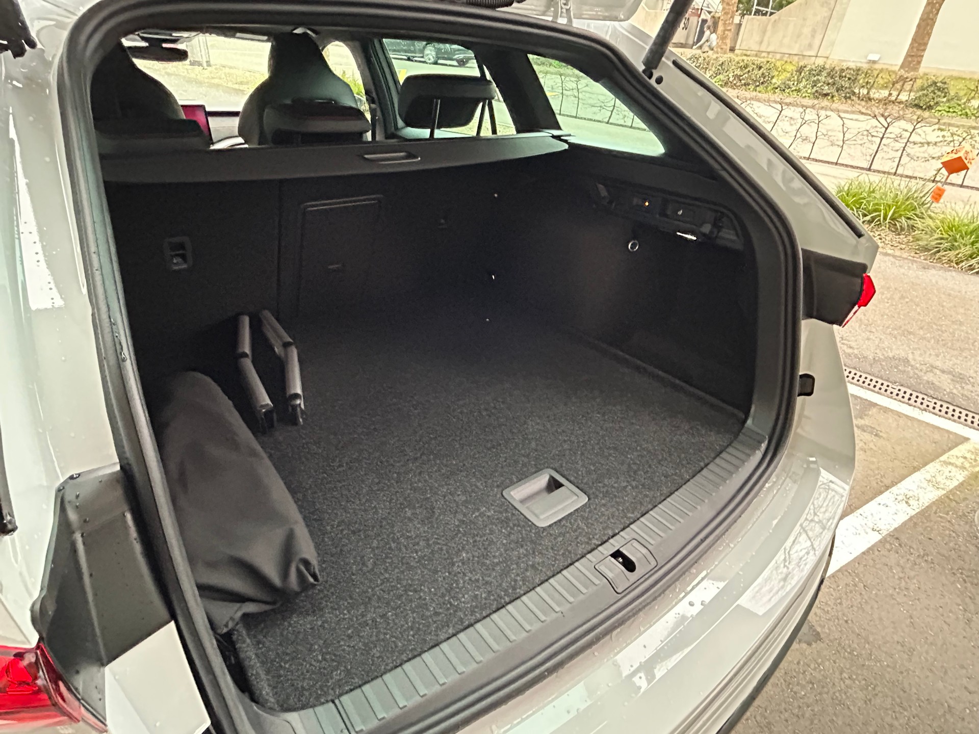 SKODA Octavia Combi 2.0 TSI DSG RS-image-4