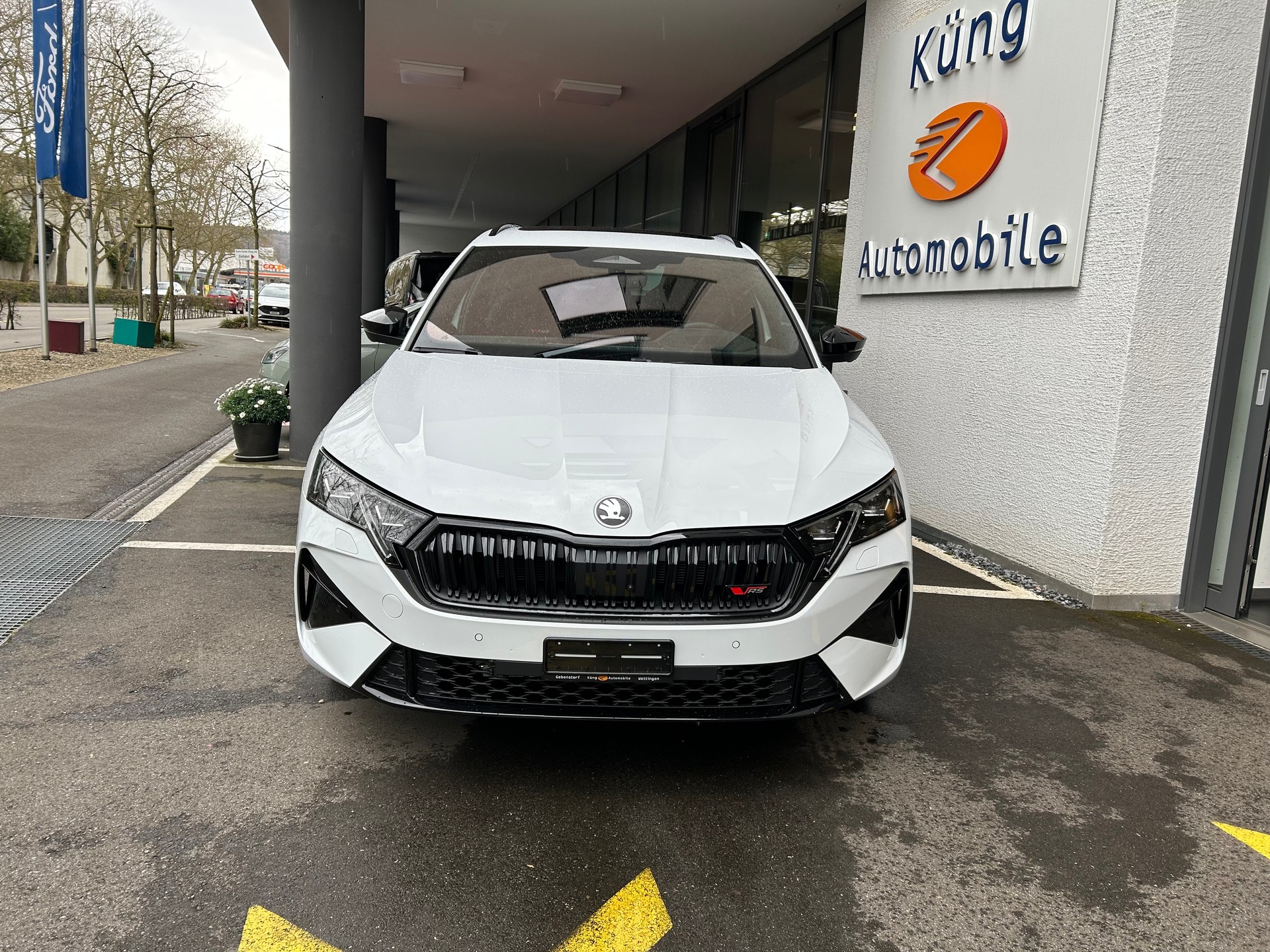 SKODA Octavia Combi 2.0 TSI DSG RS-image-14