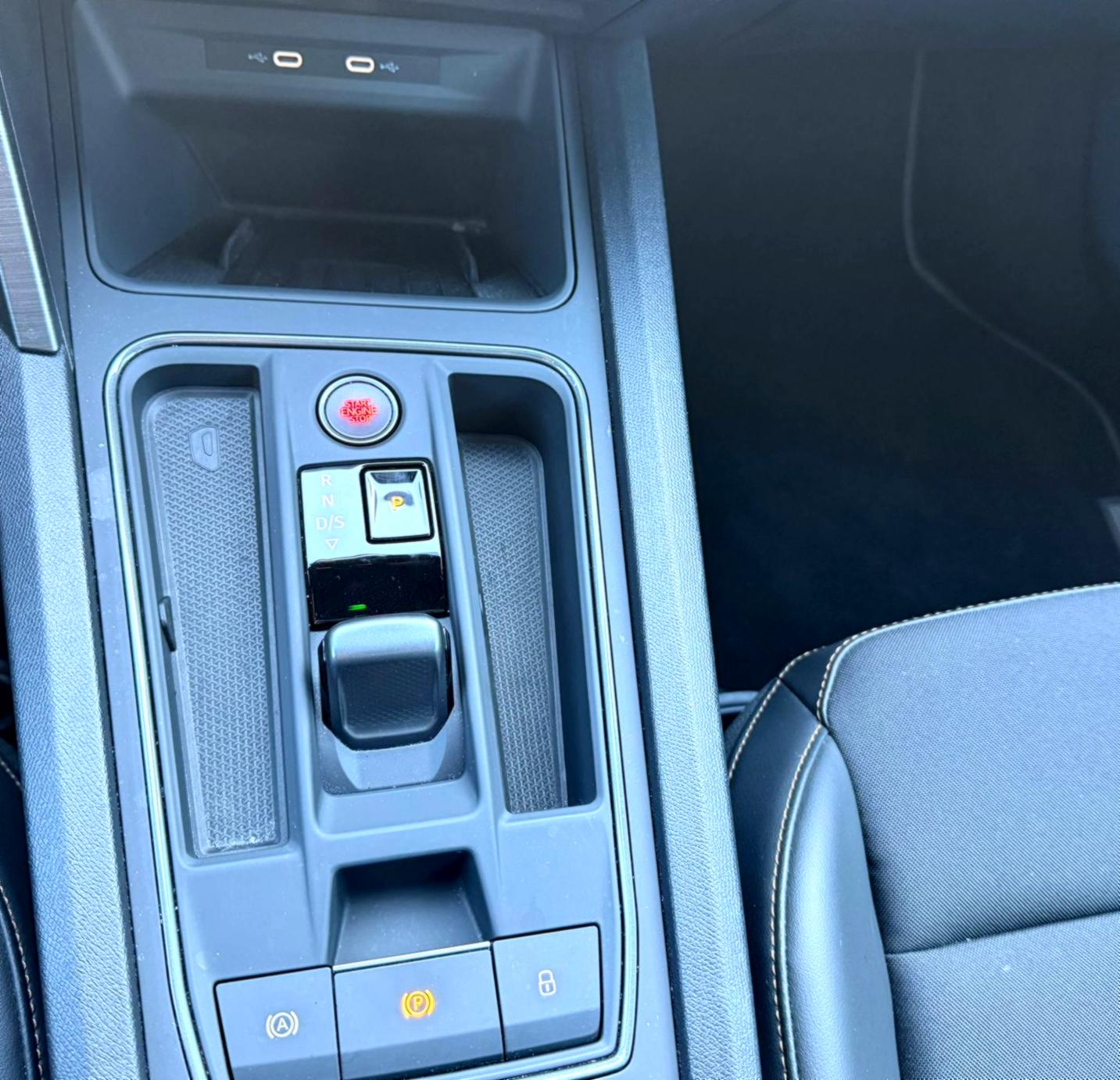 CUPRA Formentor 1.5 TSI DSG-image-17