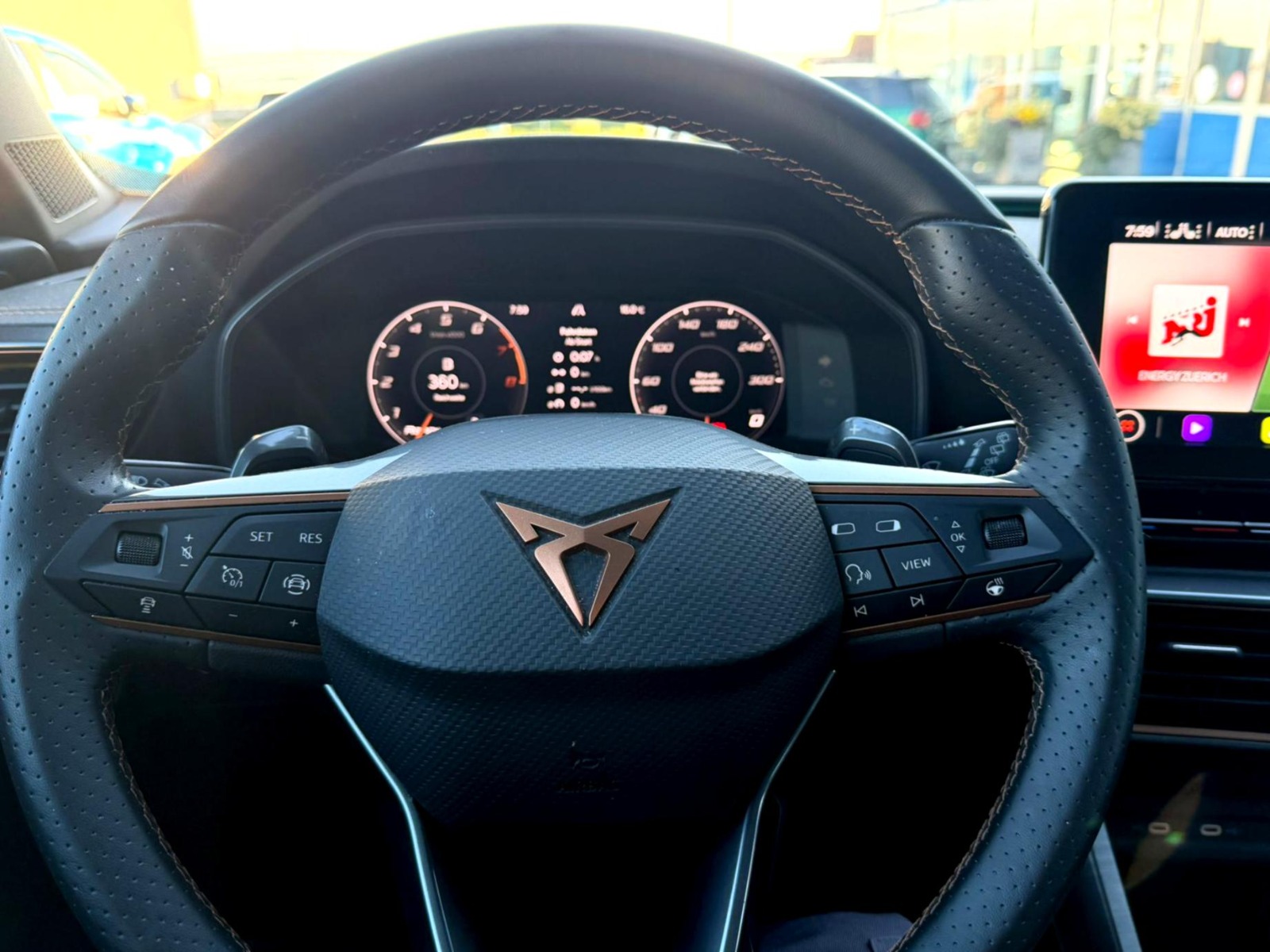 CUPRA Formentor 1.5 TSI DSG-image-22