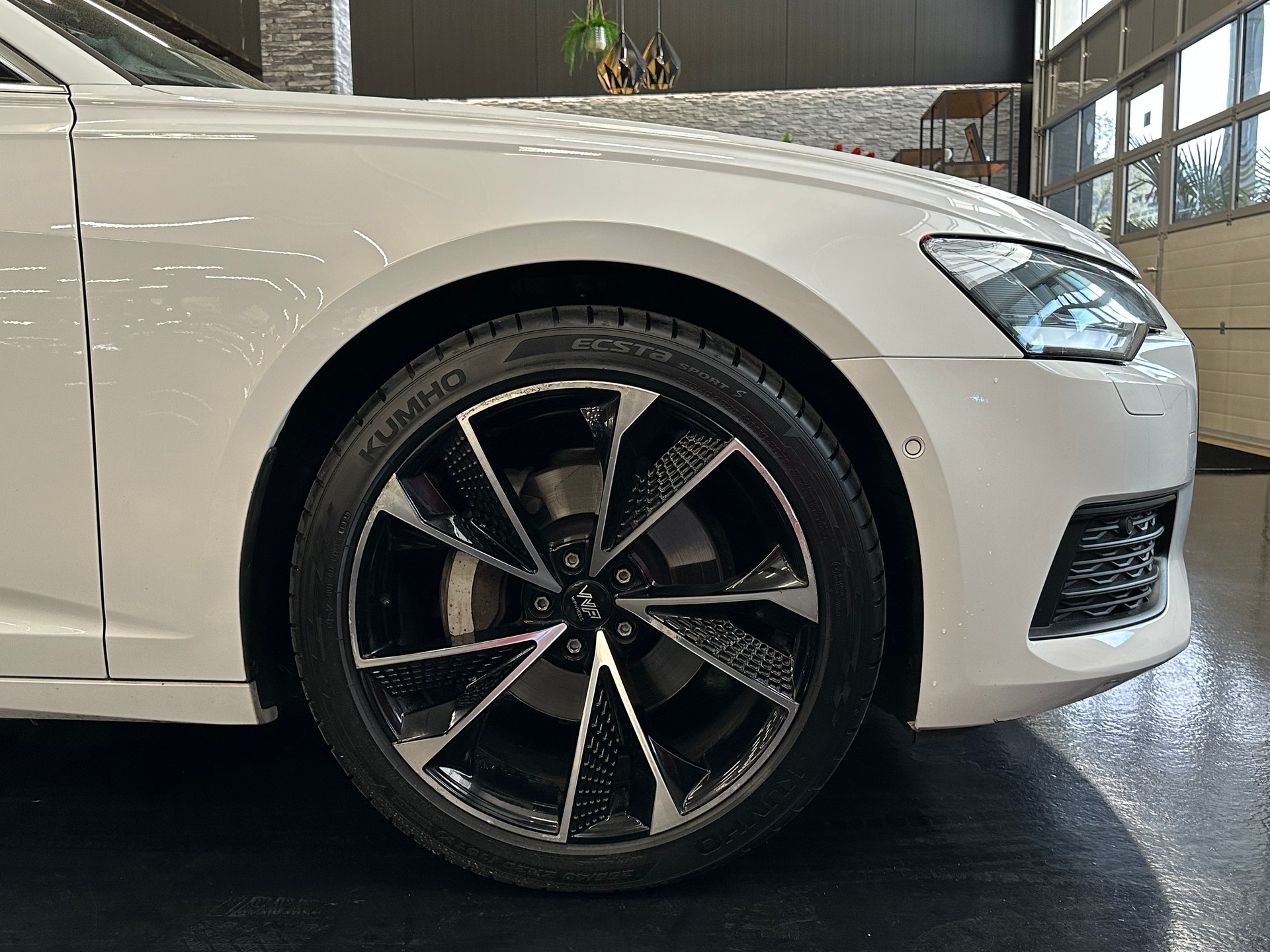 AUDI A6 Avant 45 TFSI Sport Attraction quattro S-tronic-image-29