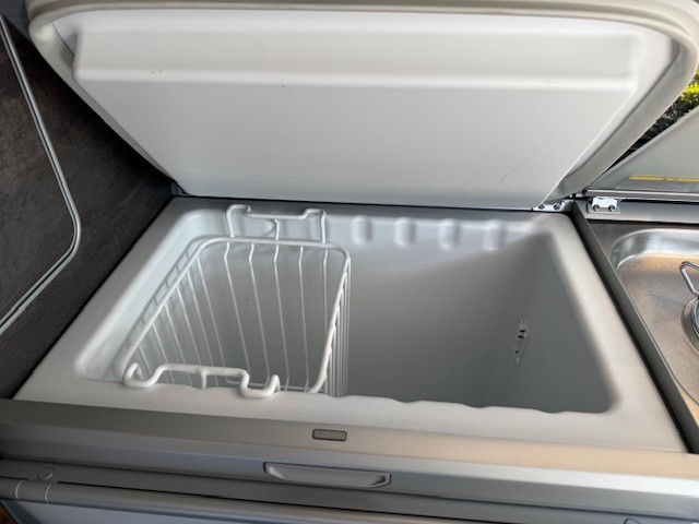 VW T6.1 California 2.0 Bi-TDI Ocean Edition Liberty 4Motion DSG-image-9