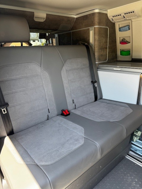 VW T6.1 California 2.0 Bi-TDI Ocean Edition Liberty 4Motion DSG-image-12
