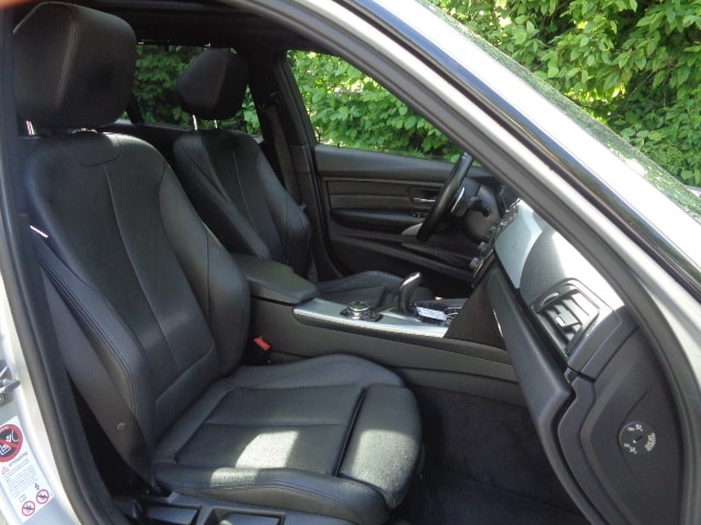 BMW 335i xDrive Touring Sport Line Steptronic-image-6