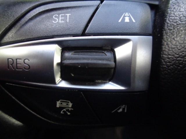 BMW 335i xDrive Touring Sport Line Steptronic-image-10