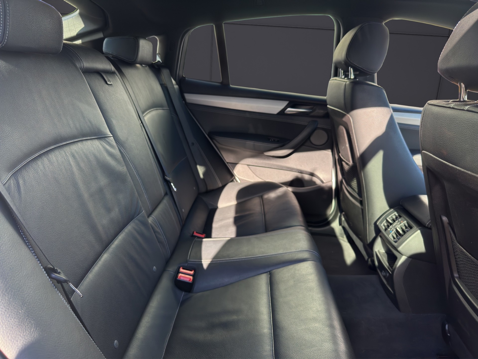 BMW X4 M 40i Steptronic-image-38