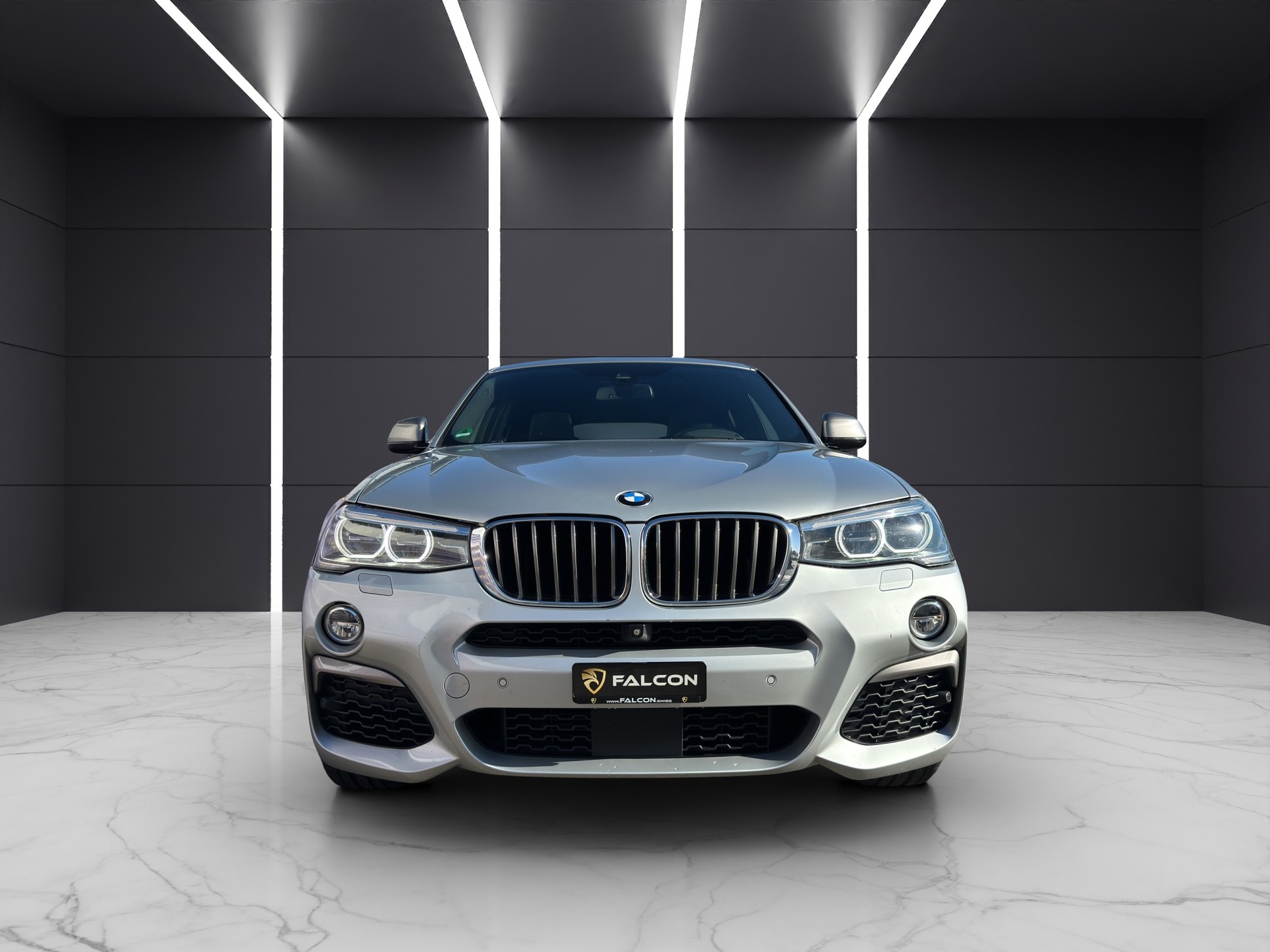BMW X4 M 40i Steptronic-showroom-element-2
