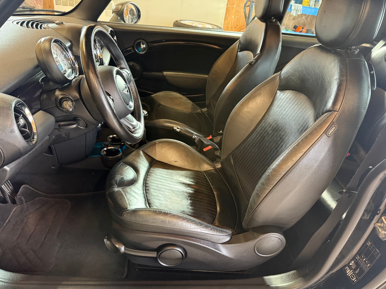 MINI Cooper S-image-6