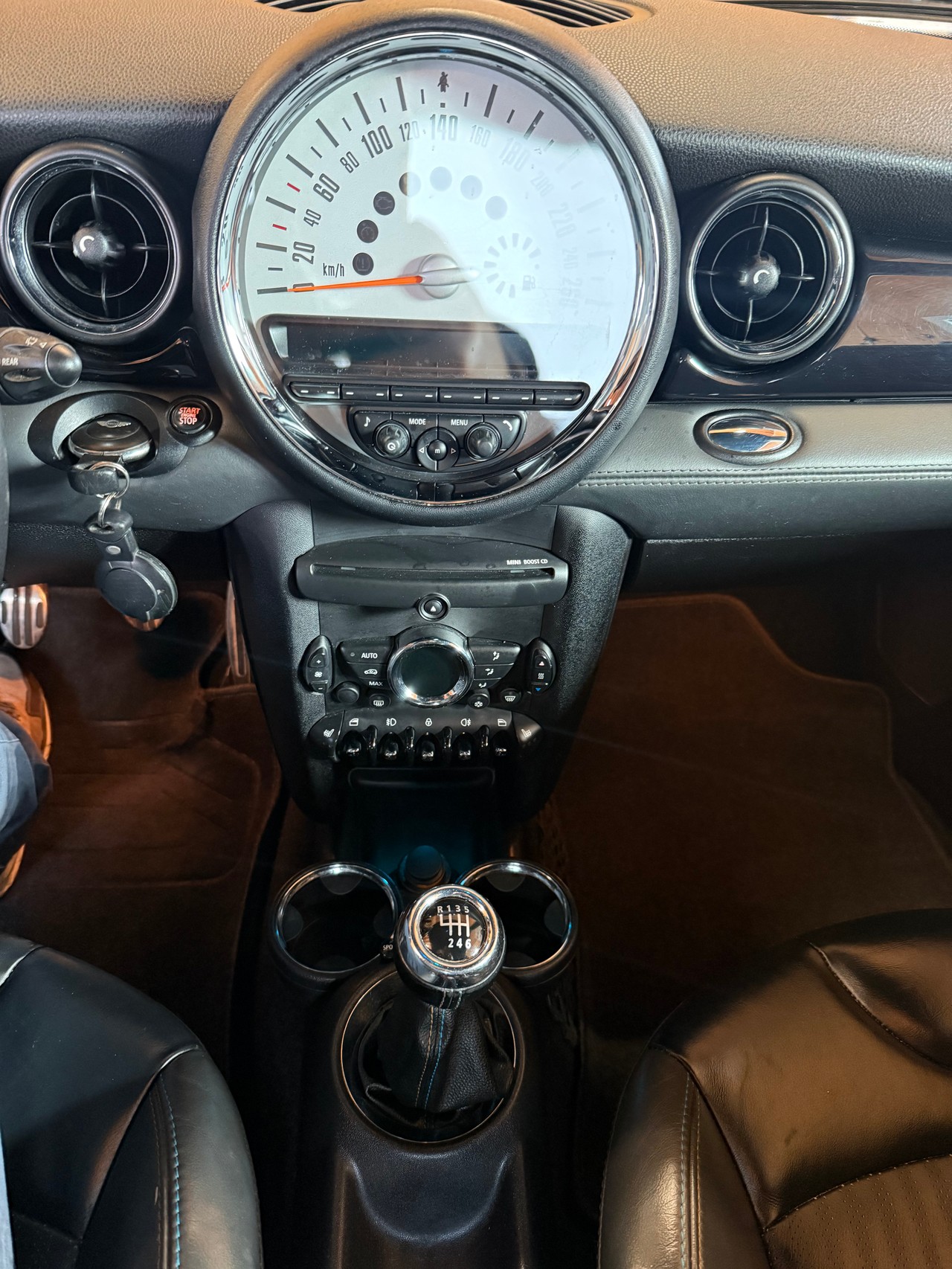 MINI Cooper S-image-11