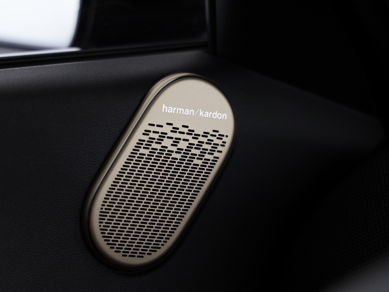 MINI Aceman John Cooper Works E-image-13
