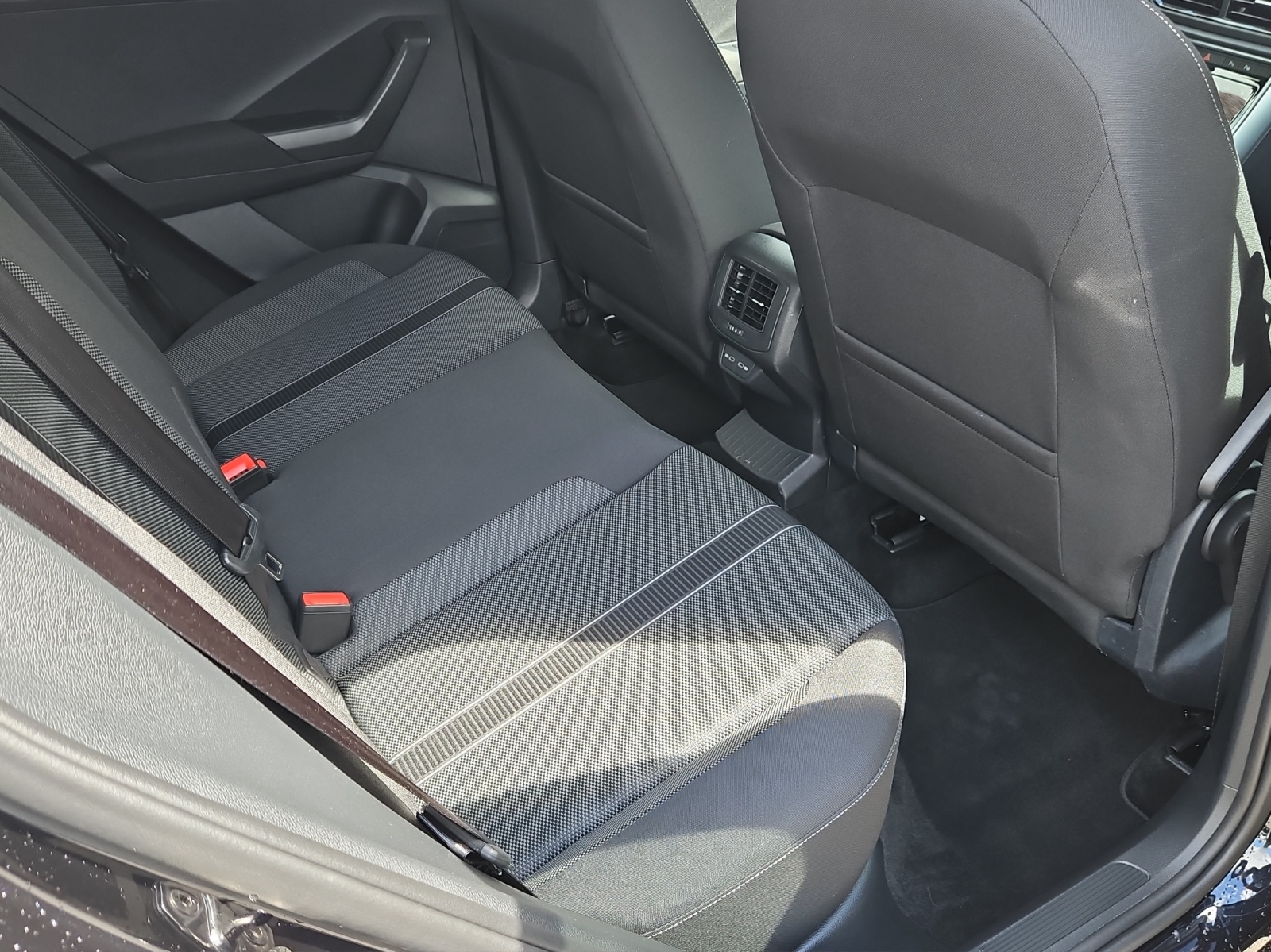 VW T-Roc 1.5 TSI EVO Life United DSG-image-20