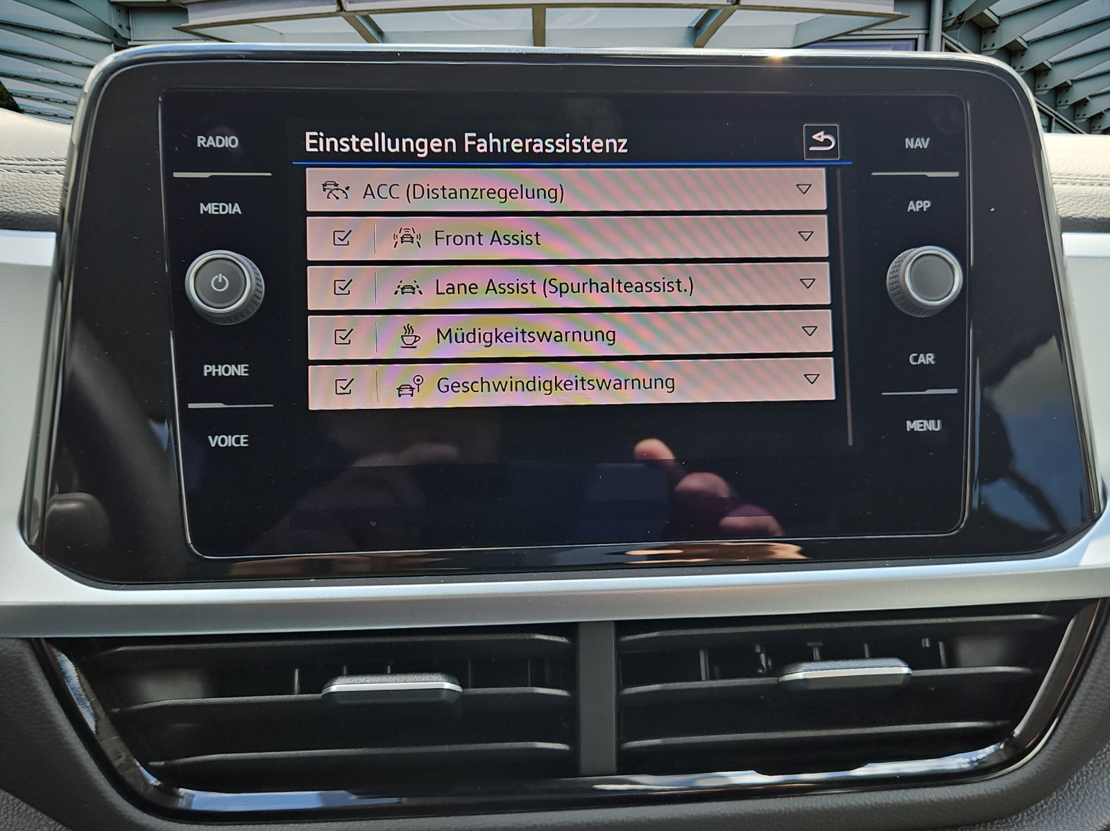 VW T-Roc 1.5 TSI EVO Life United DSG-image-16