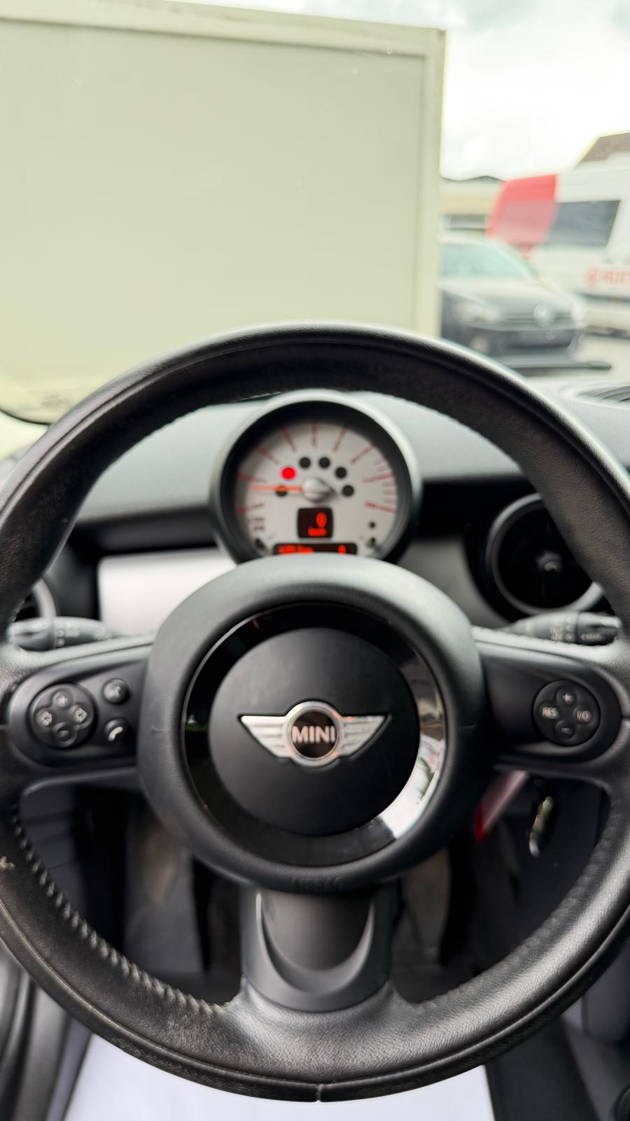 MINI One 1.6 | Nur 78'000 km | Gepflegt | Serviceheft-image-15