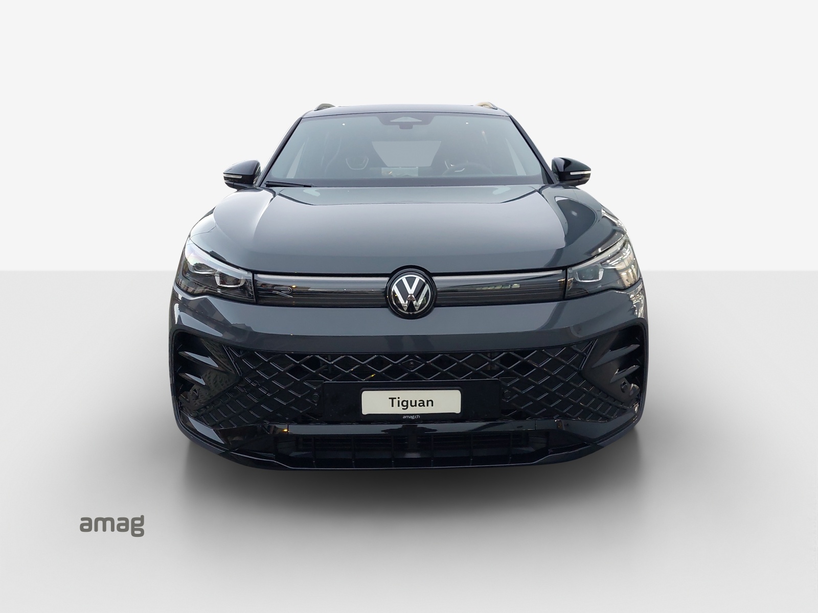 VW Tiguan 2.0 TSI DSG R-Line 4Motion-image-6