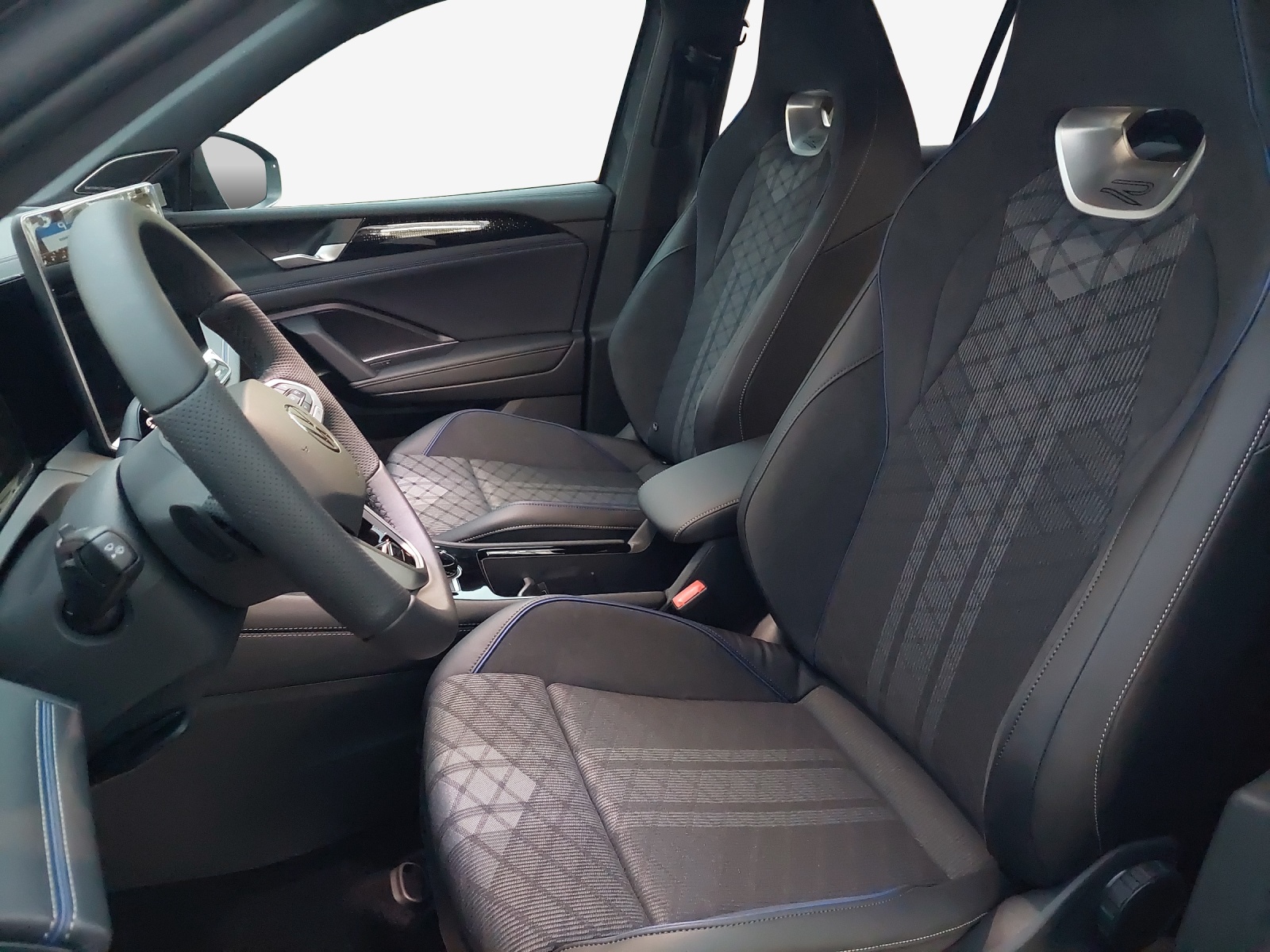 VW Tiguan 2.0 TSI DSG R-Line 4Motion-image-7