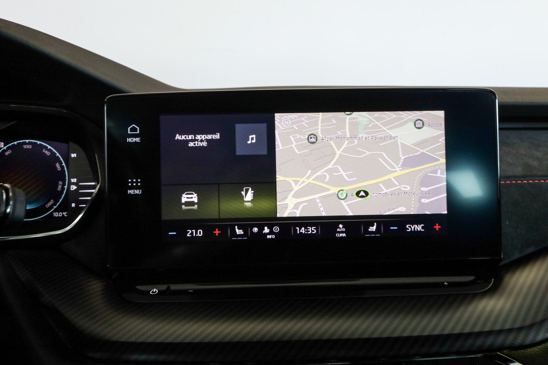 SKODA Octavia Combi 2.0 TSI DSG RS-image-26