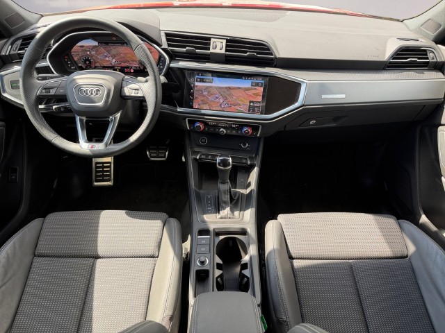 AUDI Q3 Sportback 45 TFSI S line quattro S-tronic-image-11