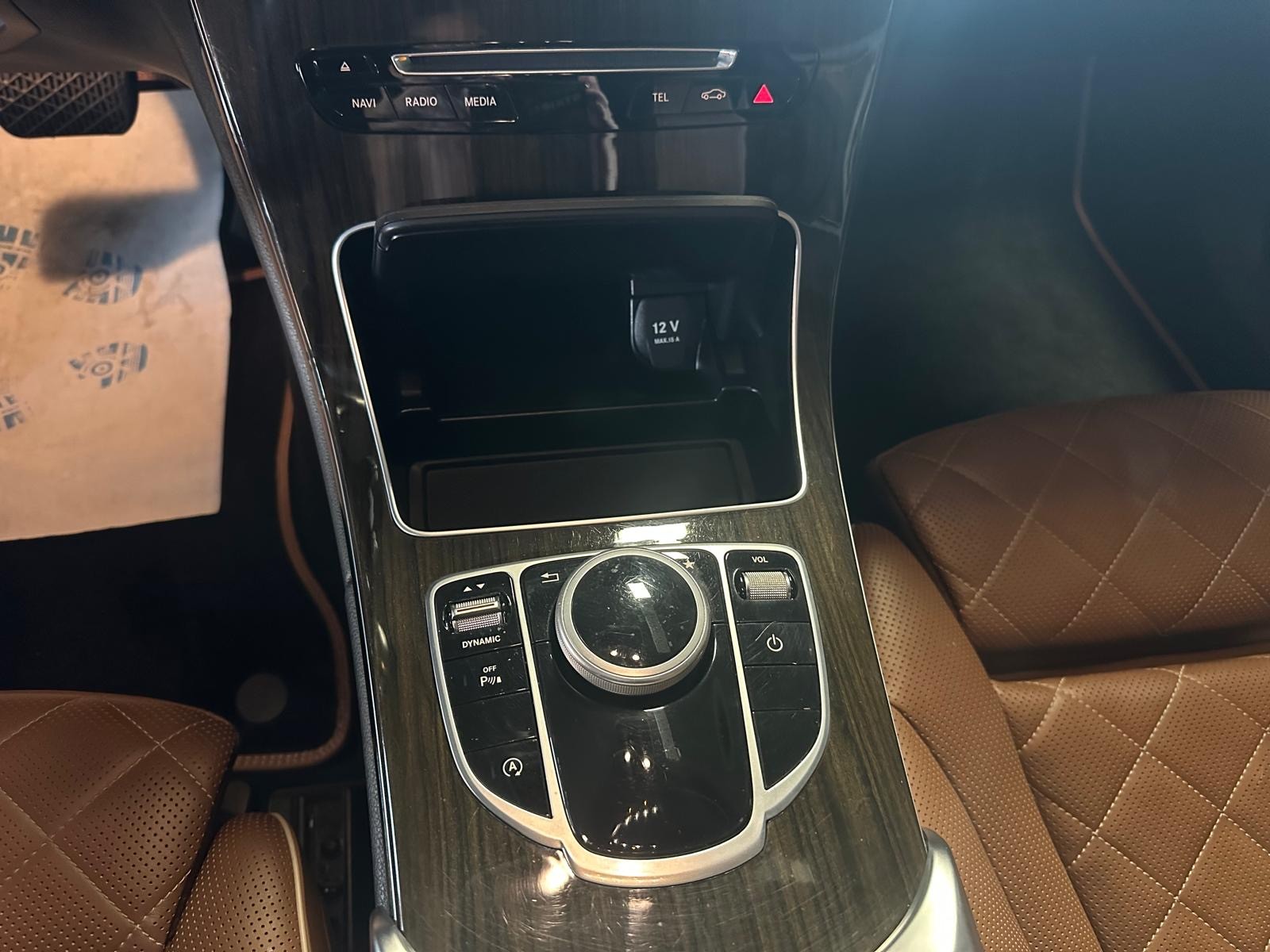 MERCEDES-BENZ C 250 d 4Matic 9G-Tronic-image-10