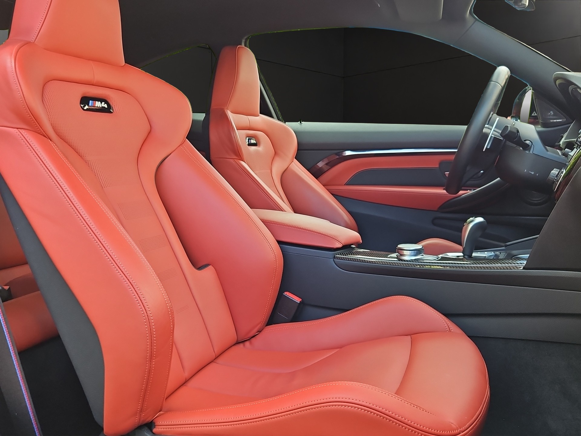 BMW M4 Coupé Competition DKG-image-13