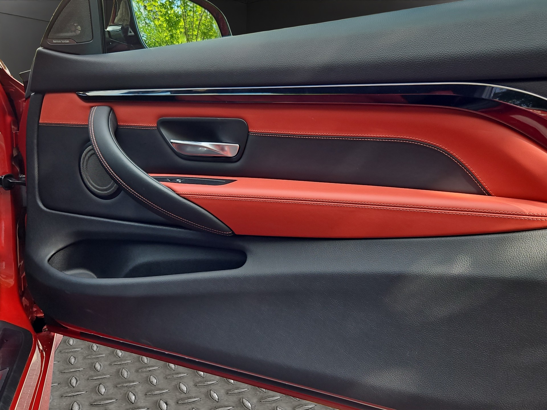 BMW M4 Coupé Competition DKG-image-12