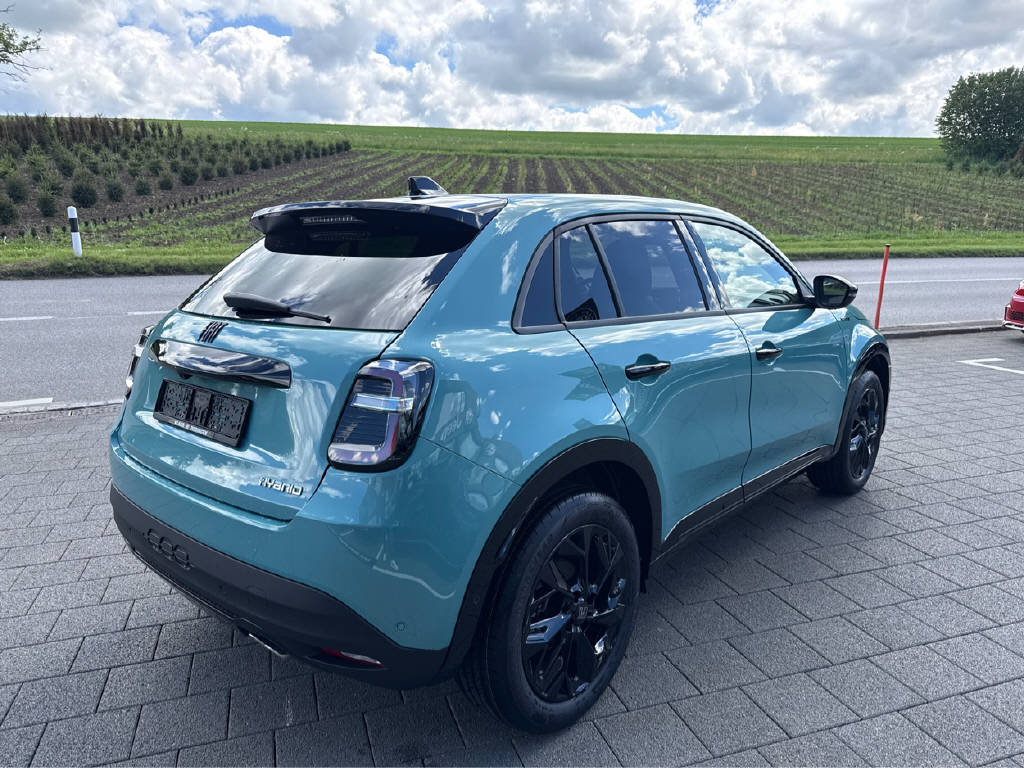 FIAT 600 1.2 Hybrid 145 Sport-showroom-element-3