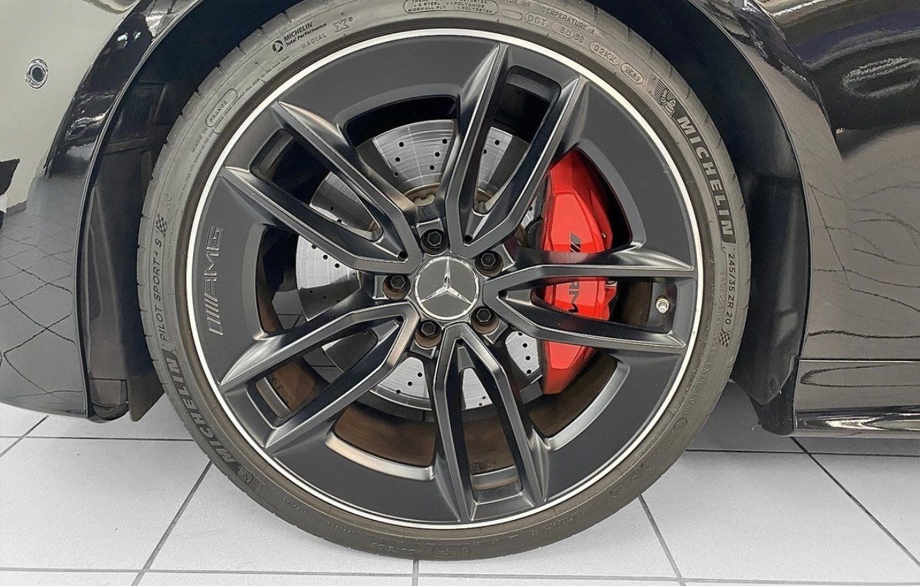 MERCEDES-BENZ E 53 AMG 4matic+-image-5