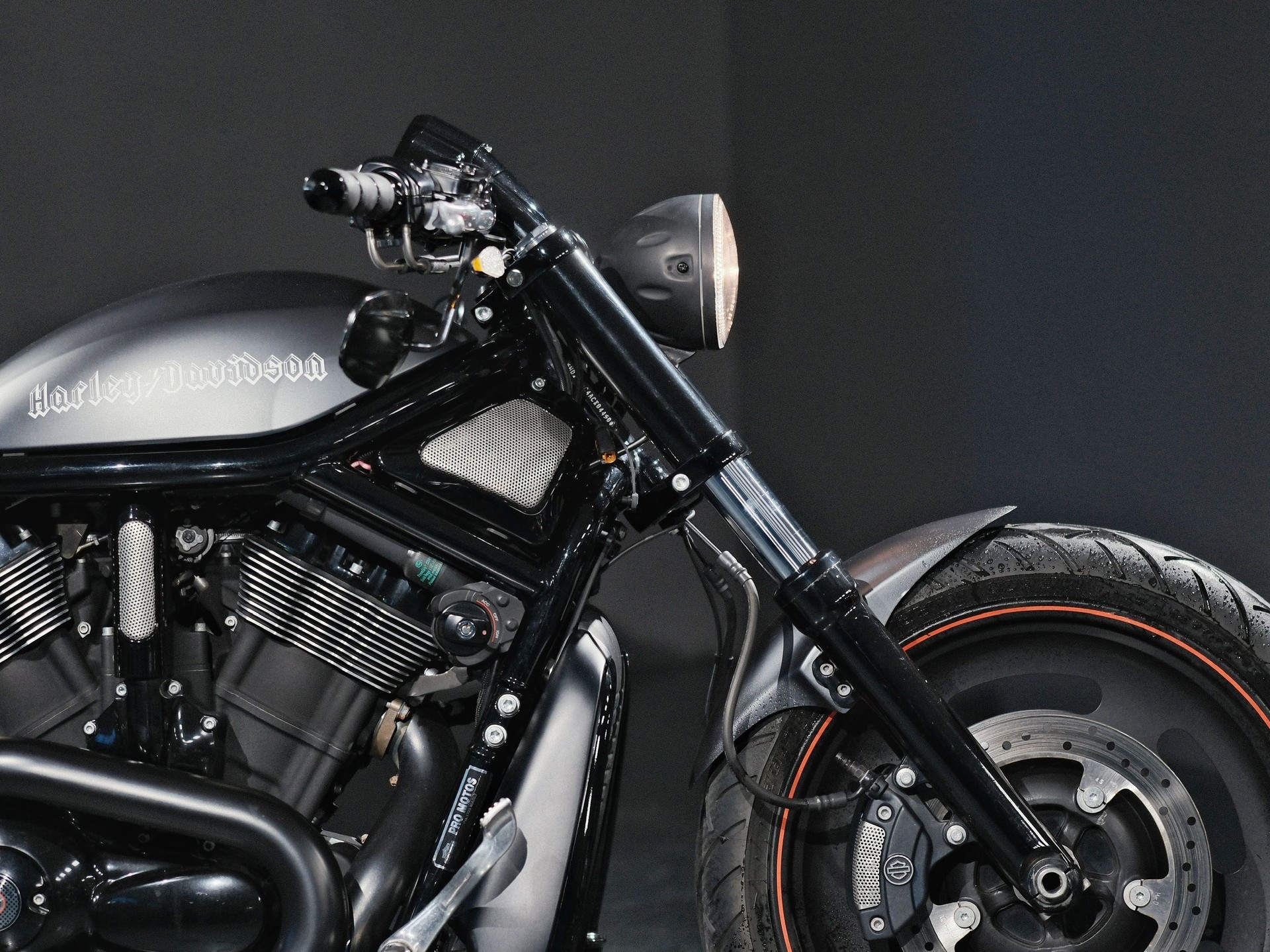 HARLEY-DAVIDSON VRSCDX Night Rod Special ABS-image-8