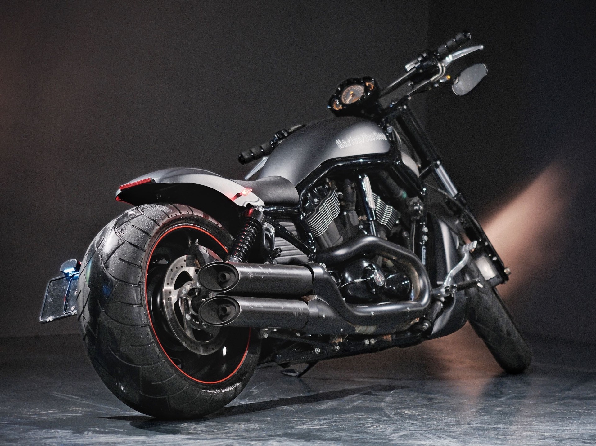 HARLEY-DAVIDSON VRSCDX Night Rod Special ABS-showroom-element-2