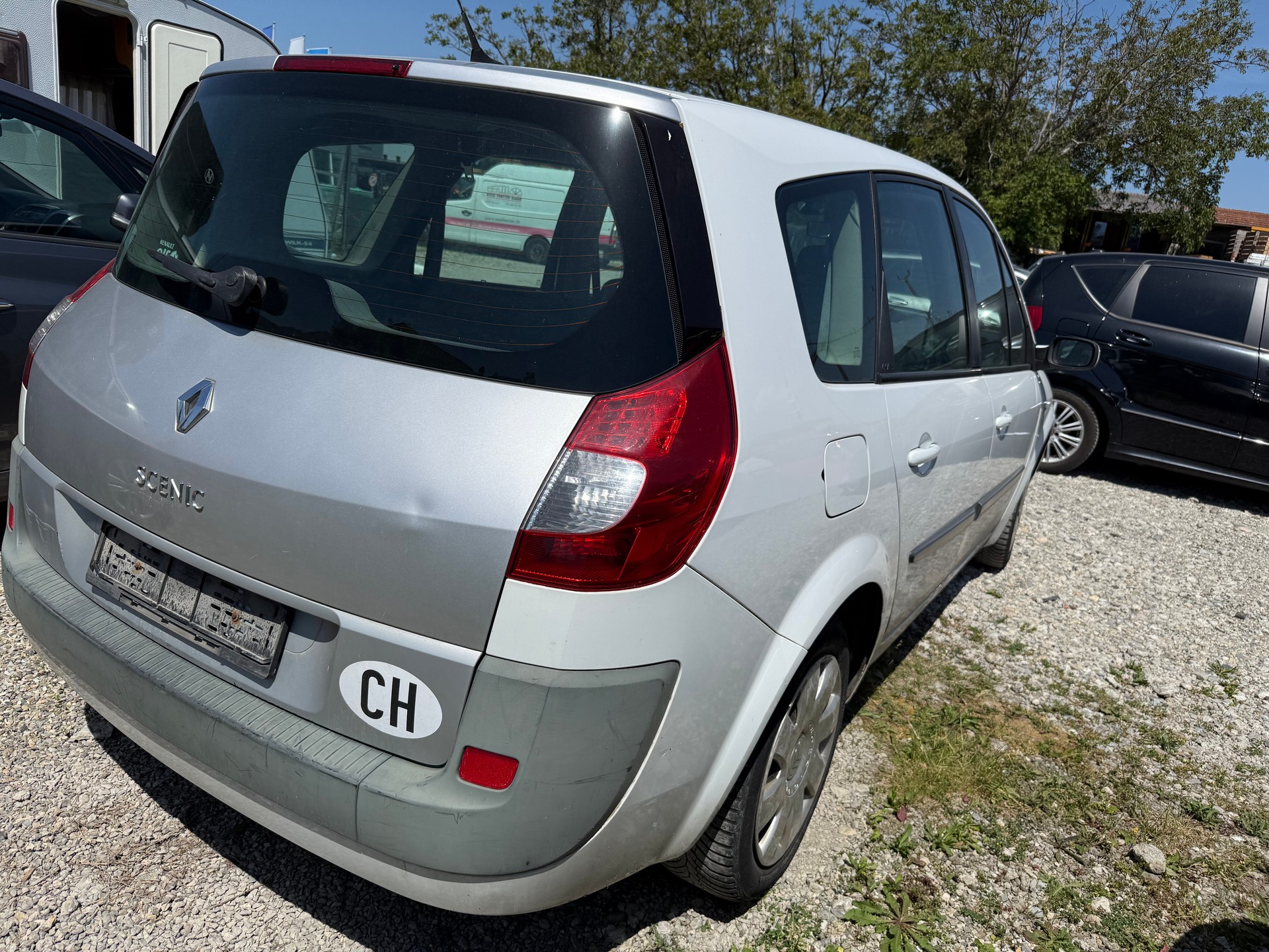 RENAULT Grand Scénic 1.5 dCi Dynamique-image-8