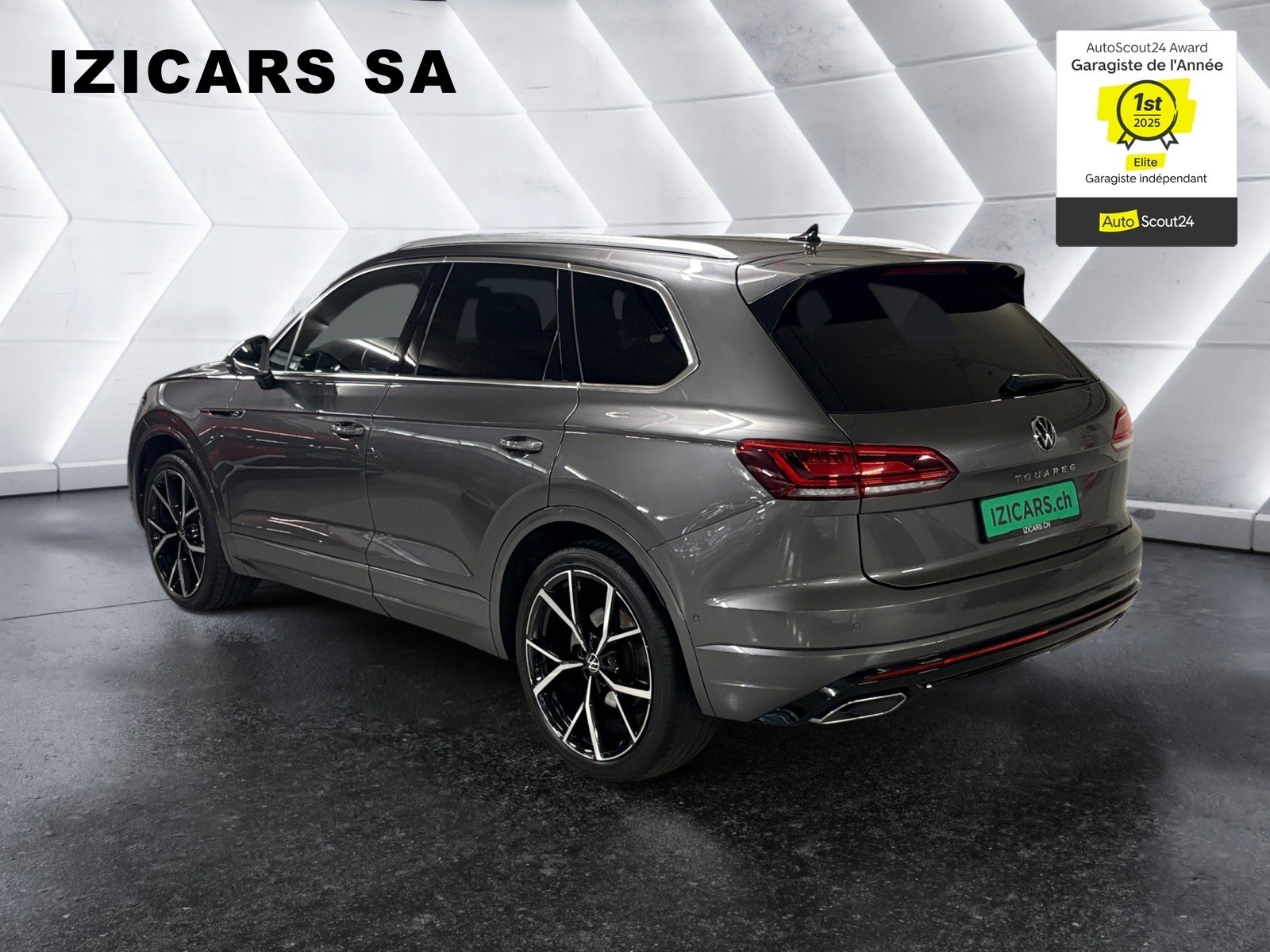 VW Touareg 3.0 TDI R Line Tiptronic-image-5